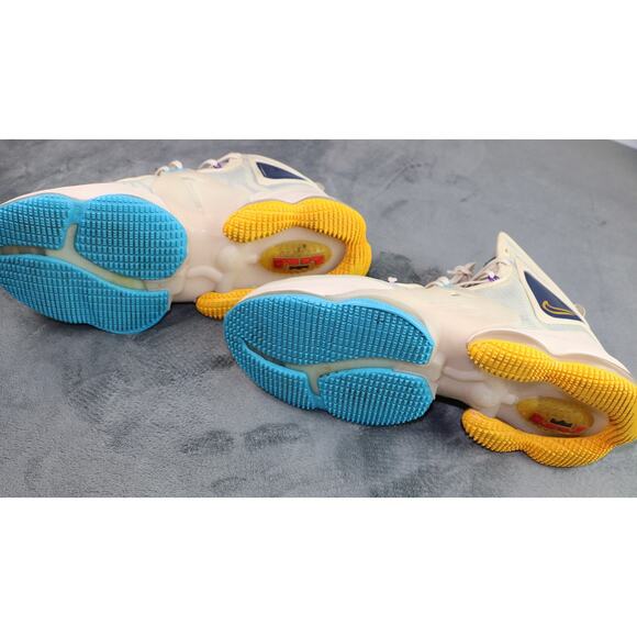 Nike LeBron 19 EP Lakers Cream Men\'s Size 12 Basketball Shoes Clean main image 4